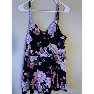 Candie’s romper with flowers ! 💐